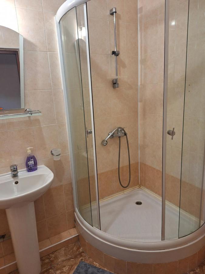 Барселона Hotel Mizikevycha Luaran gambar