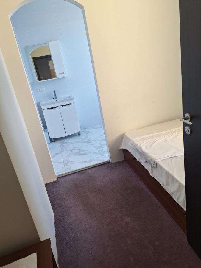 Барселона Hotel Mizikevycha Luaran gambar