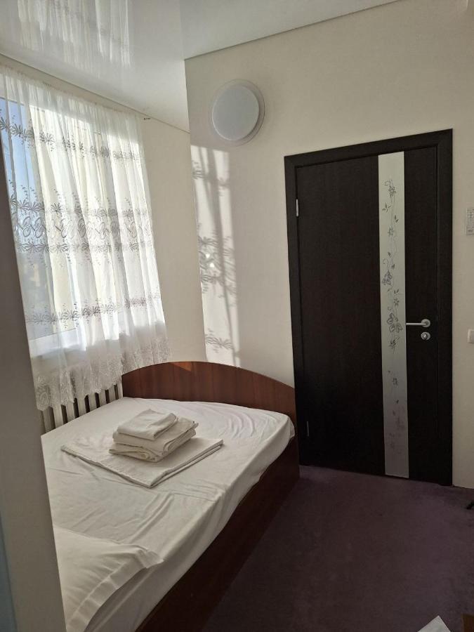 Барселона Hotel Mizikevycha Luaran gambar