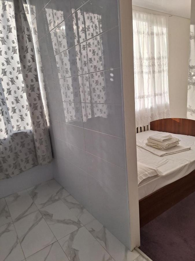 Барселона Hotel Mizikevycha Luaran gambar